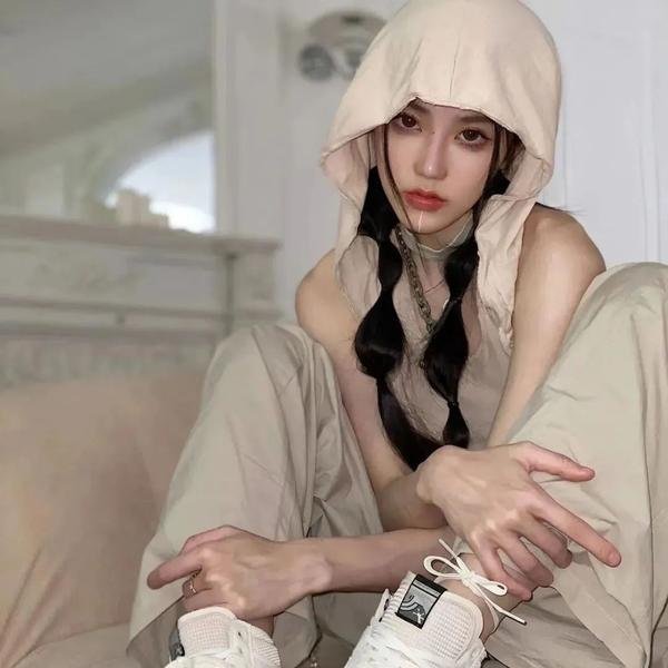 被争论的女人
